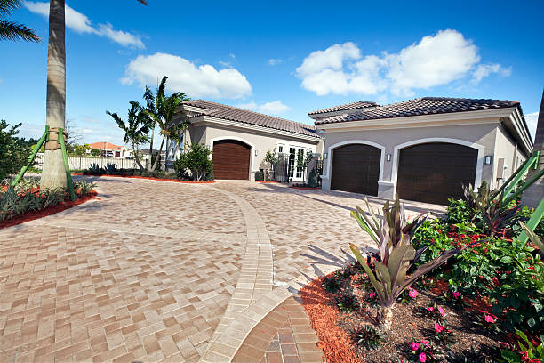 Best Driveway Pavers Near Me  in Hartshorne, OK